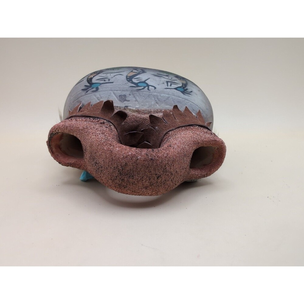 Native American Navajo Pottery - Picture 8 of 8